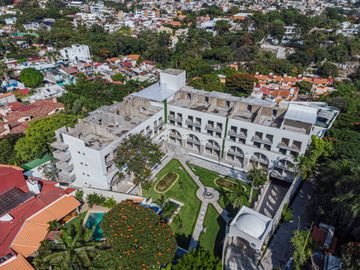 PENTHOUSE EN VENTA EN CUERNAVACA, MORELOS. ROOF GARDEN, ALBERCA, GIMNASIO. EN ZONA EXCLUSIVA.