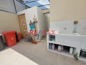 Vendo Casa En Excelente Ubicacion - Urb San Andres Frente A La Unt  ID 1090109