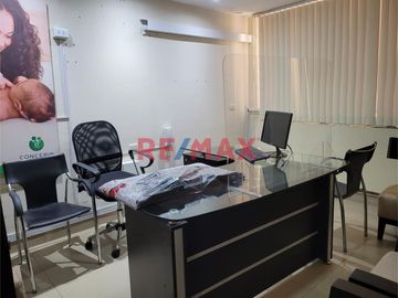 Vendo Casa En Excelente Ubicacion - Urb San Andres Frente A La Unt  ID 1090109