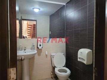 Vendo Casa En Excelente Ubicacion - Urb San Andres Frente A La Unt  ID 1090109