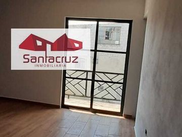 CASA EN VENTA CON HERMOSOS ACABADOS EN MIRAFLORES