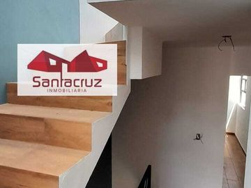 CASA EN VENTA CON HERMOSOS ACABADOS EN MIRAFLORES