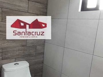 CASA EN VENTA CON HERMOSOS ACABADOS EN MIRAFLORES