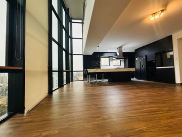 DEPARTAMENTO DUPLEX EN ALQUILER. SAN ISIDRO. CENTRO FINANCIERO. ZONA EMBAJADAS