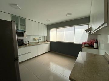 GRAN OCASIÓN! LINDO DUPLEX BAJÓ DE PRECIO EN VELASCO ASTETE, SAN BORJA