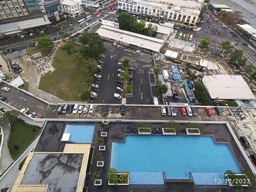 1 BR Fully Furnished Apartment Fl. 22 City Views for Rent