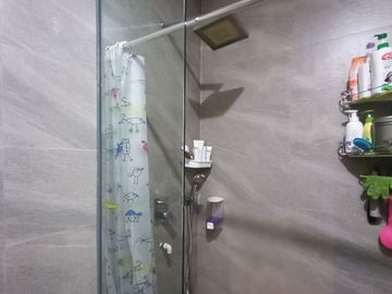 1 BR Fully Furnished Apartment Fl. 22 City Views for Rent