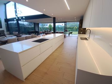 Modern and Luxurious Home Next to Club Campestre Llanogrande
