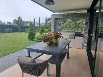 Modern and Luxurious Home Next to Club Campestre Llanogrande