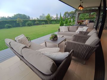 Modern and Luxurious Home Next to Club Campestre Llanogrande