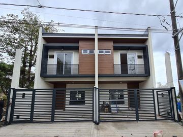 Beautiful Classic Design House and Lot For Sale in Antipolo with 3 Bedroom and 3 Toilet & Bath PH2509
