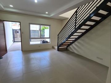 Beautiful Classic Design House and Lot For Sale in Antipolo with 3 Bedroom and 3 Toilet & Bath PH2509