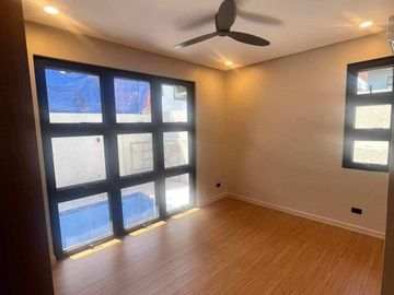 Brand new Ayala Alabang Modern Bungalow house with 6 Cara Garage