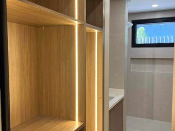 Brand new Ayala Alabang Modern Bungalow house with 6 Cara Garage