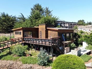Espectacular casa con vista al mar en Punta de Lobos
