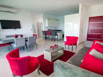 VENTA- Departamento ubicado en Torre Eme con una vista increible