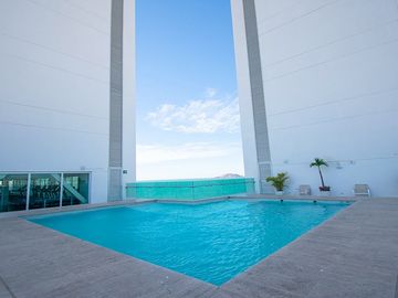 VENTA- Departamento ubicado en Torre Eme con una vista increible
