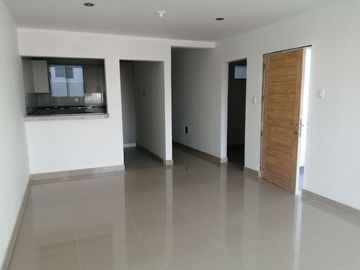 DEPARTAMENTO EN VENTA - URB. SANTA MARÍA DEL PINAR - PIURA