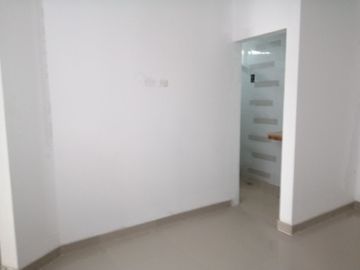DEPARTAMENTO EN VENTA - URB. SANTA MARÍA DEL PINAR - PIURA