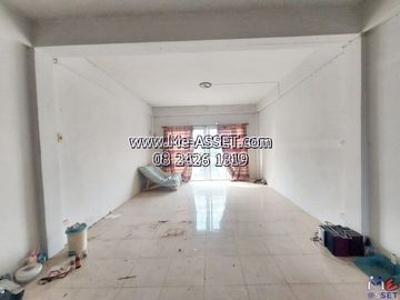 Commercial building for sale and rent in the Mahidol, Bang Toei, Salaya, Maha Sawat, Phutthamonthon areas: Monthonthong Park University: 3.5 floors, 2