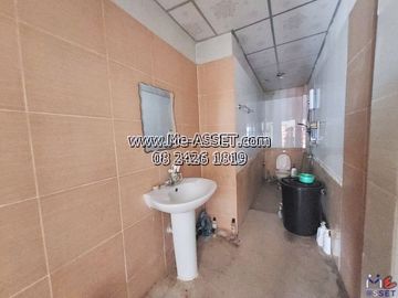 Commercial building for sale and rent in the Mahidol, Bang Toei, Salaya, Maha Sawat, Phutthamonthon areas: Monthonthong Park University: 3.5 floors, 2