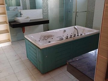 492 sqm floor area House and Lot for sale in Filinvest, Bagong Silang, Quezon City
