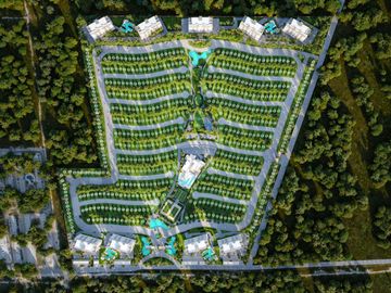 Condominio con terraza, cuarto de servicio, en venta, Playa del Carmen.