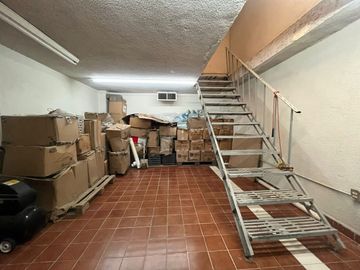 PROPIEDAD EN VENTA EXCELENTE PARA PEQUEÑA FABRICA O PARA BODEGA DE ALMACENAMIENTO CON EXCELENTE UBICACION