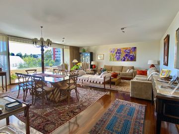 Excelente Departamento Av. Holandesa