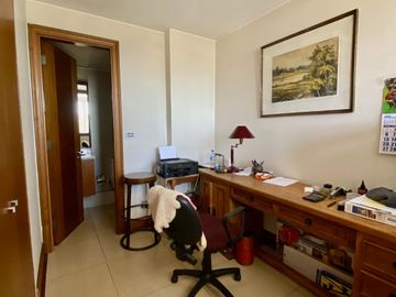 Excelente Departamento Av. Holandesa