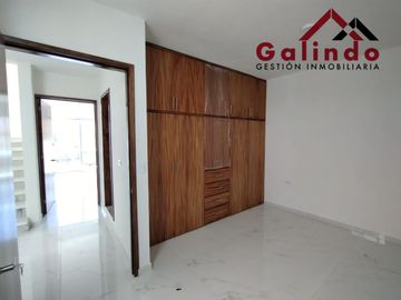 ESTRENE CASA DE 3 RECAMARAS CERCA DE MARINA NACIONAL