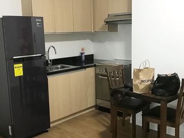 SALE - Furnished Studio at Two Serendra, Meranti