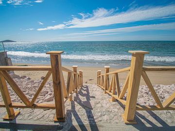 VENTA- Casa frente al Mar, El Delfín, Mazatlán