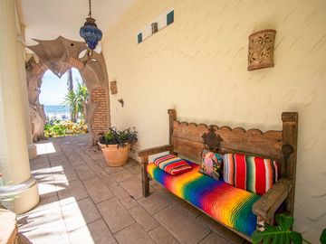 VENTA- Casa frente al Mar, El Delfín, Mazatlán