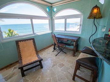 VENTA- Casa frente al Mar, El Delfín, Mazatlán