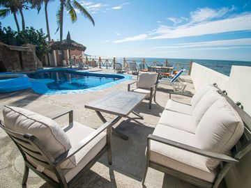 VENTA- Casa frente al Mar, El Delfín, Mazatlán