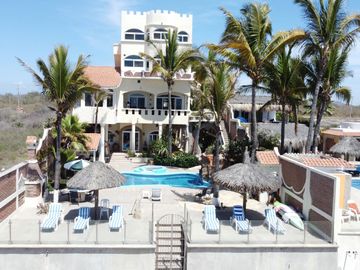 VENTA- Casa frente al Mar, El Delfín, Mazatlán