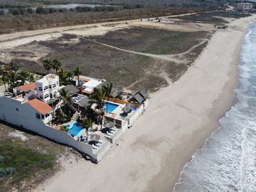 VENTA- Casa frente al Mar, El Delfín, Mazatlán