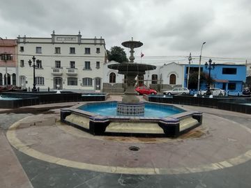 OCASION!, SE VENDE CASA COMO TERRENO EN CHORRILLOS, DOBLE FRENTE, 260m²