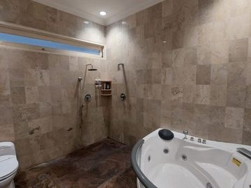 RUMAH at Jl BENDA ATAS, KEMANG, AMPERA
