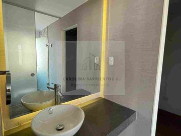 VENTA DE HERMOSO DUPLEX EN MONTERRICO CHICO, SURCO