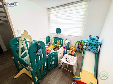 EN VENTA HERMOSA CASA EN PARQUES DE LA GALICIA / VALLE DE LOS CHILLOS