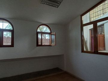 VENTA DE CASA EN URB MIRAFLORES, PIURA