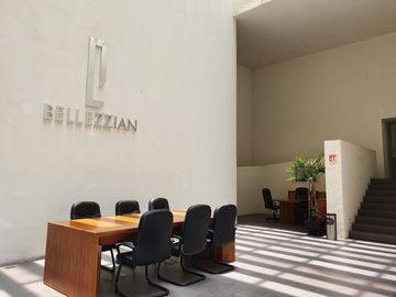 DEPARTAMENTO EN VENTA EN METEPEC EN LLANO GRANDE. PENT-HOUSE, BELLEZZIAN GRAND LIVING, PRECIO DE OPORTUNIDAD.