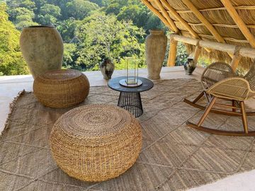 CASA EN VENTA EN SAYULITA.