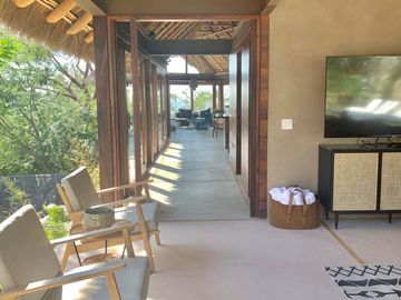 CASA EN VENTA EN SAYULITA.