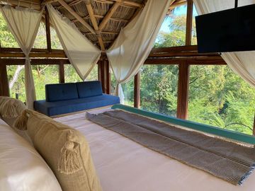 CASA EN VENTA EN SAYULITA.