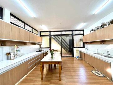 Semi-Furnished House with Spacious Lot for Sale in Tambo, Babak Samal