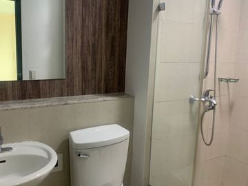 For Sale/Rent: The Residences at Greenbelt San Lorenzo Tower 2-BEDROOM Condominium in Makati City