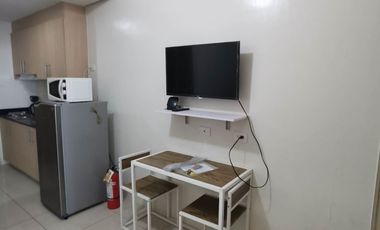 BREEZE33XX: For Sale Fully Furnished 1BR Condo with Balcony at Breeze Residences Pasay